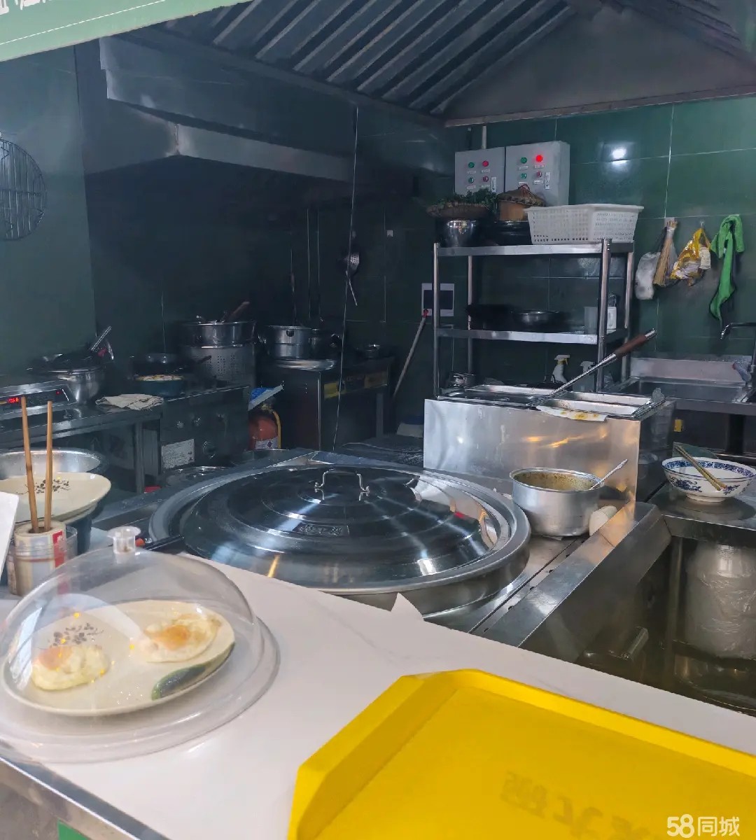 （转让环境干净整洁，可带技术转